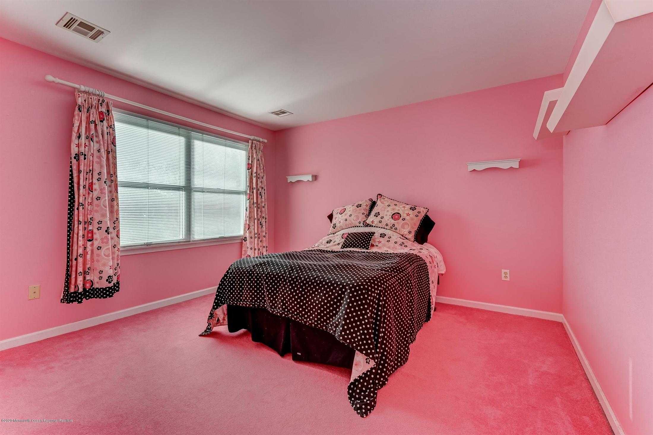 21 Yellow Brook Road Holmdel, NJ 07733 - Photo 18 of 23 Bedroom