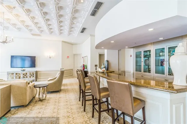 $2,499,000 | 2100 North Ocean Boulevard, Unit 15B, Fort Lauderdale, FL 33305