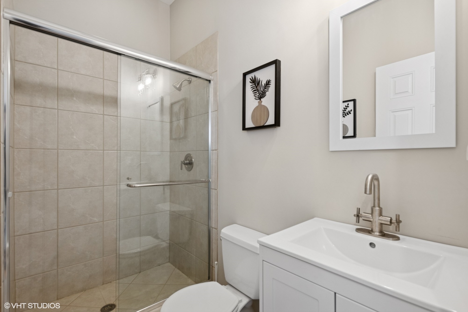 2457 West Harrison Street, Unit 4 Chicago, IL 60612 - Photo 16 of 18