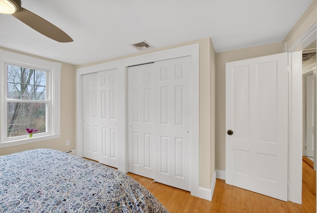 52 Maple Street Hamilton, MA 01982 - Photo 23 of 42