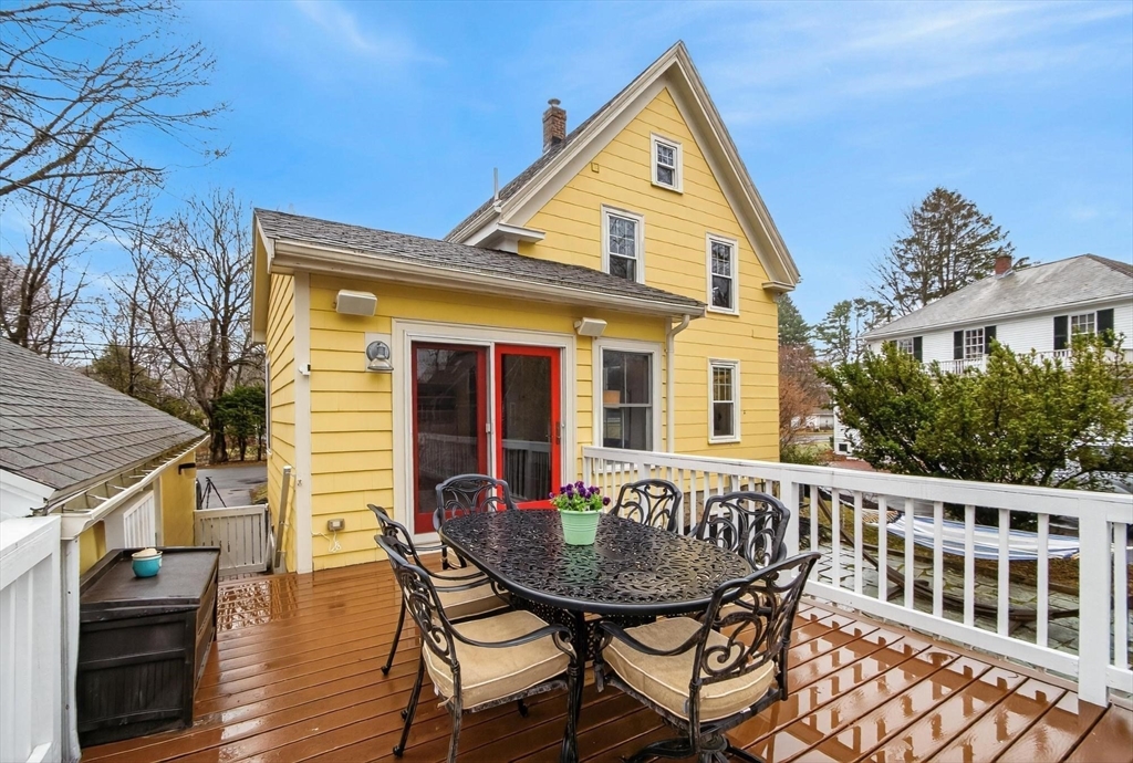 52 Maple Street Hamilton, MA 01982 - Photo 36 of 42