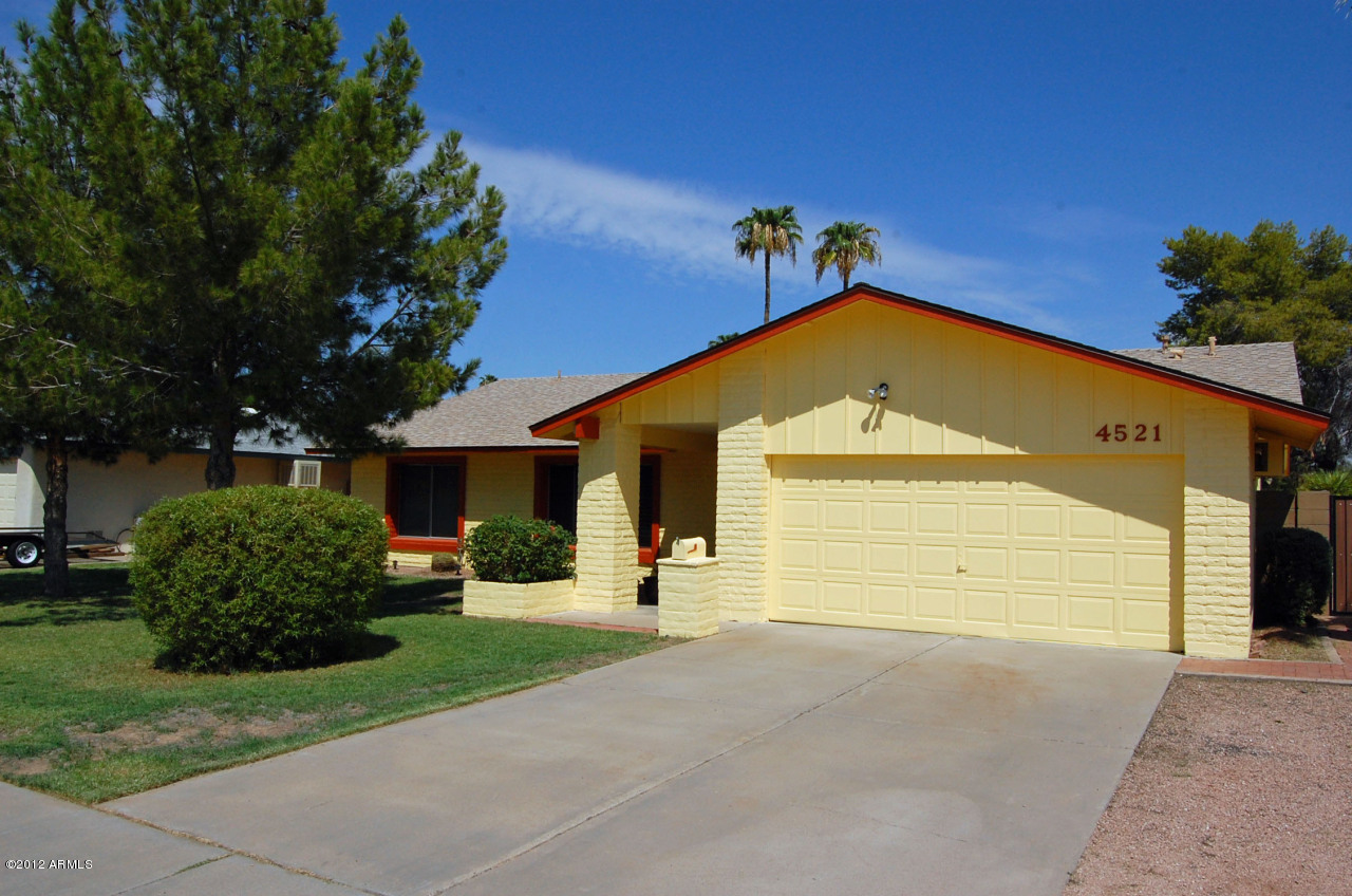 4521 South Terrace Road Tempe, AZ 85282 - Photo 11 of 25 ABZP2G_still_fcpx2