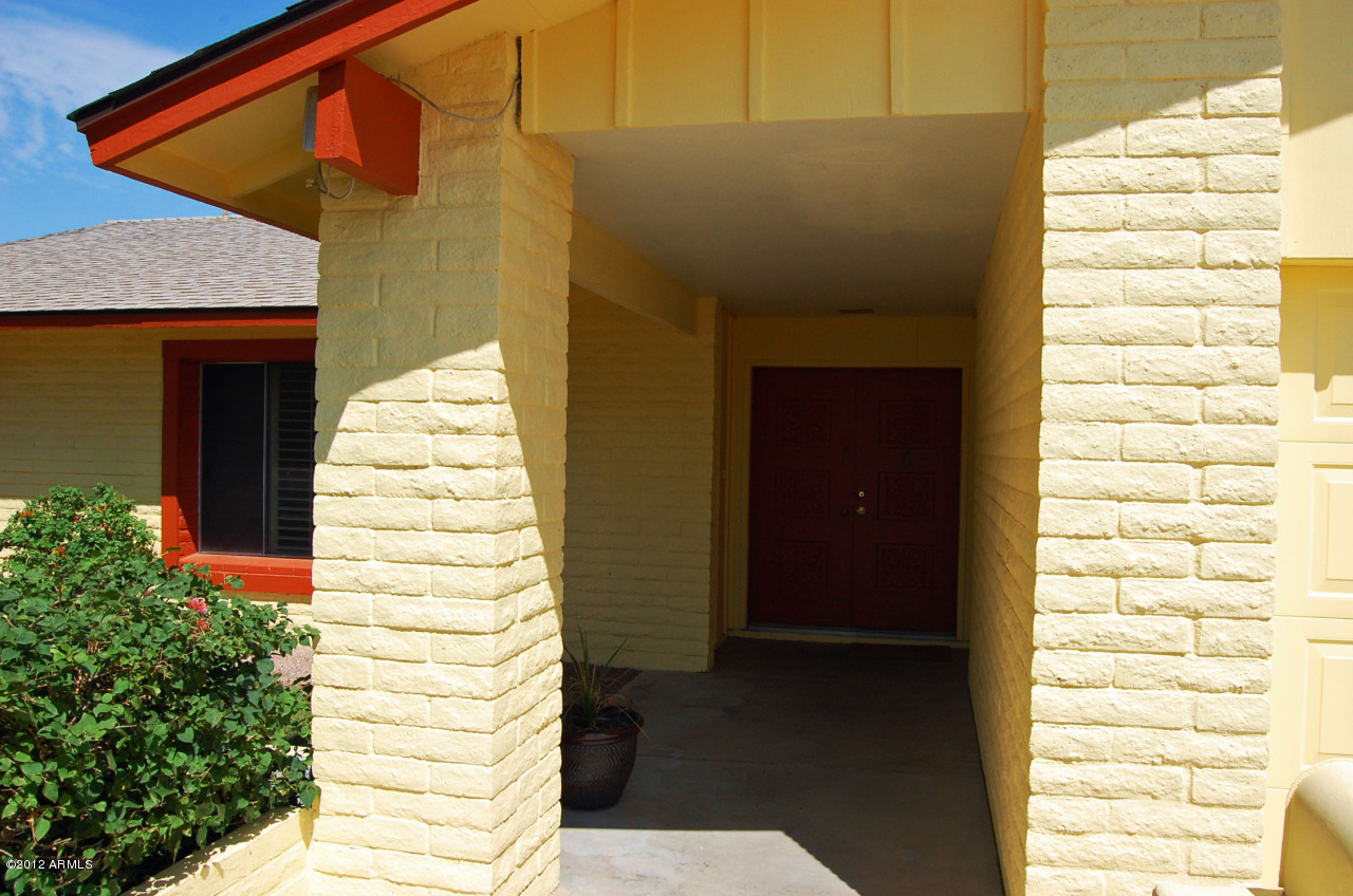 4521 South Terrace Road Tempe, AZ 85282 - Photo 9 of 25 ABZP2G_still_enwy