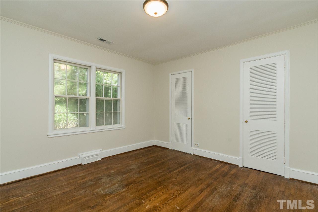 3327 Hope Valley Road Durham, NC 27707 - Photo 14 of 21 Gallery Image 14
