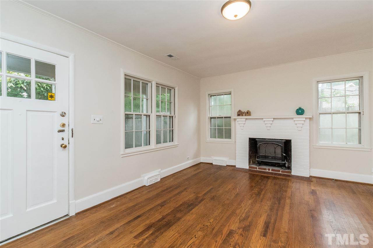 3327 Hope Valley Road Durham, NC 27707 - Photo 5 of 21 Gallery Image 5