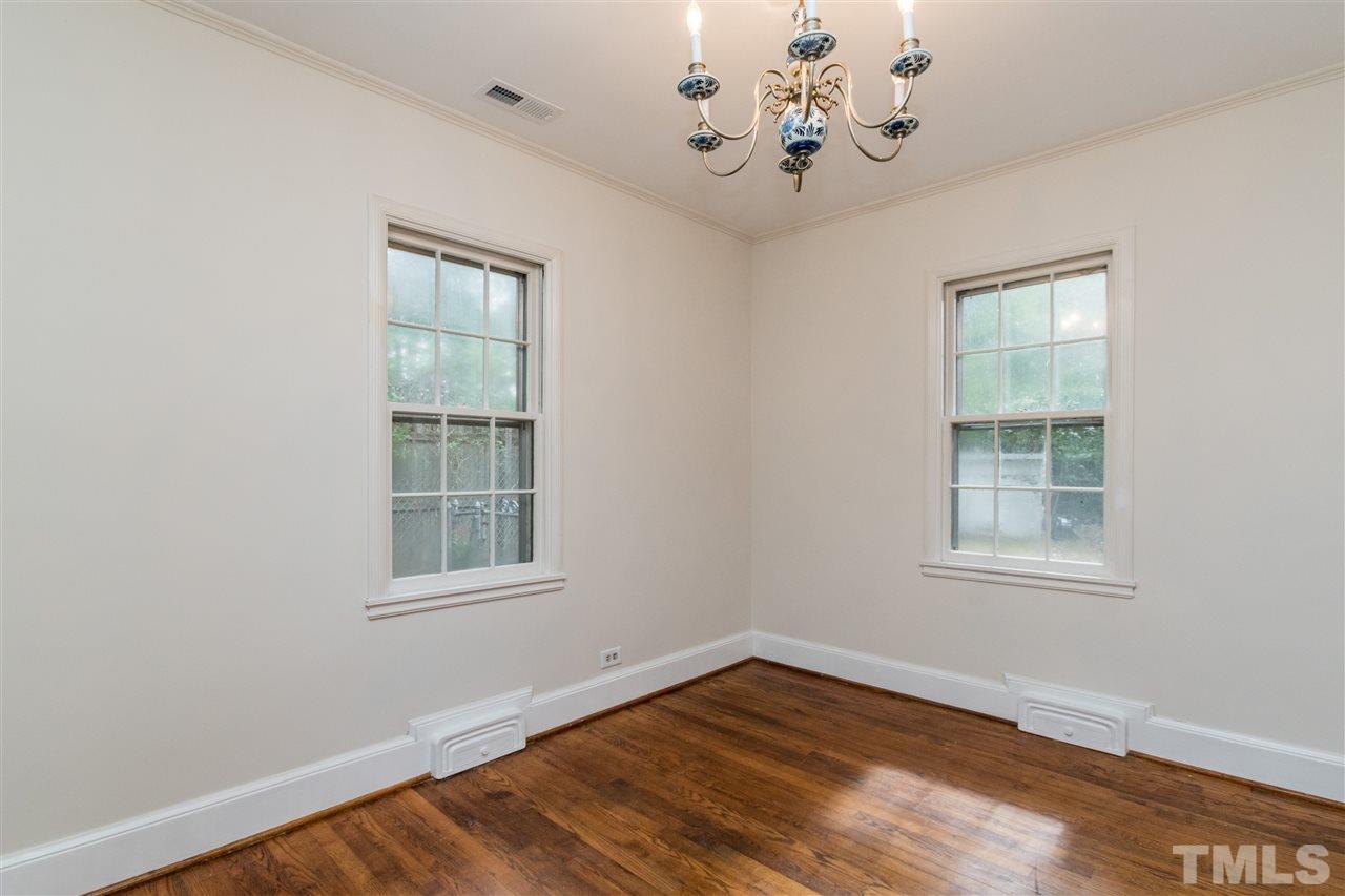 3327 Hope Valley Road Durham, NC 27707 - Photo 7 of 21 Gallery Image 7