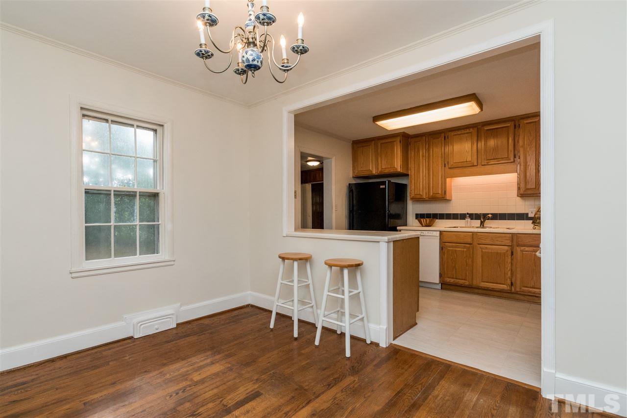 3327 Hope Valley Road Durham, NC 27707 - Photo 8 of 21 Breakfast bar