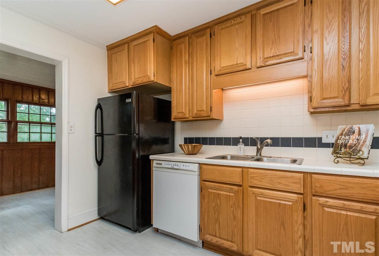 3327 Hope Valley Road Durham, NC 27707 - Photo 9 of 21 Gallery Image 9