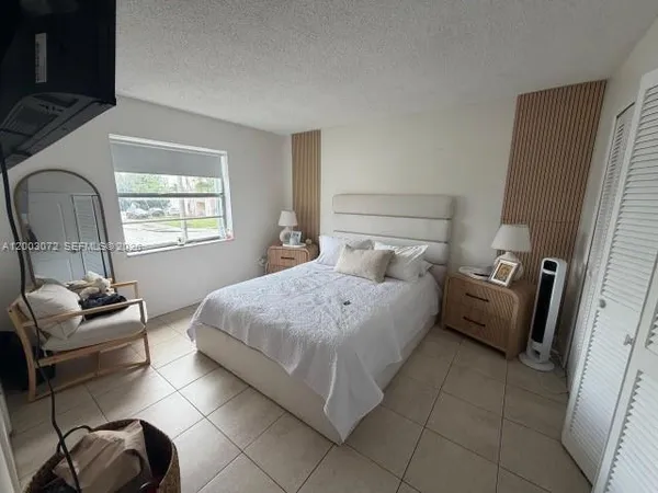 $2,300 | 6825 West Flagler Street, Unit 207, Miami, FL 33144