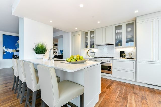 $3,250,000 | 110 Sudbury Street, Unit 3905, Boston, MA 02114