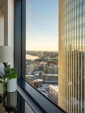 $3,250,000 | 110 Sudbury Street, Unit 3905, Boston, MA 02114