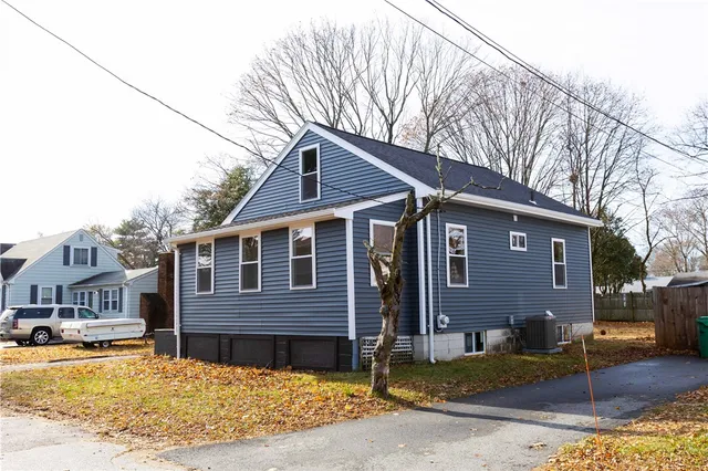 $379,900 | 45 Tourtelot Avenue, Warwick, RI 02886