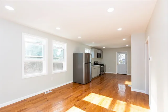 $379,900 | 45 Tourtelot Avenue, Warwick, RI 02886