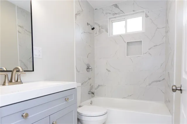 $379,900 | 45 Tourtelot Avenue, Warwick, RI 02886