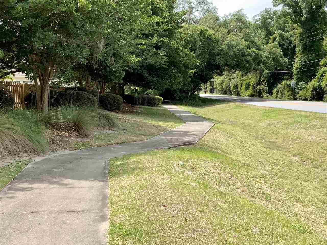 4507 Crossing Rocks Road Tallahassee, FL 32301 - Photo 1 of 36 Gallery Image 1