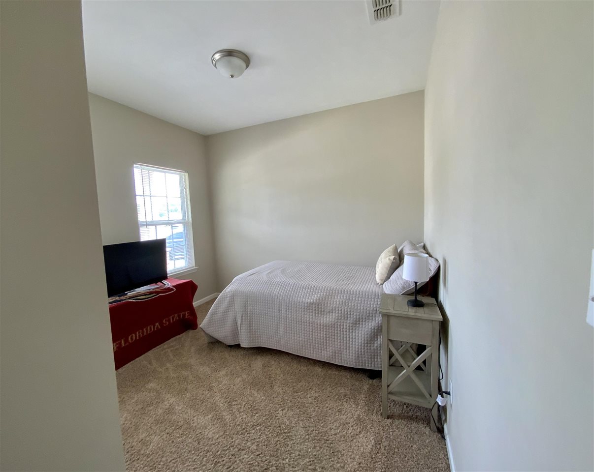 4507 Crossing Rocks Road Tallahassee, FL 32301 - Photo 32 of 36 Gallery Image 32