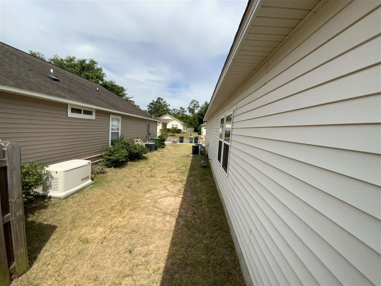 4507 Crossing Rocks Road Tallahassee, FL 32301 - Photo 8 of 36 Gallery Image 8