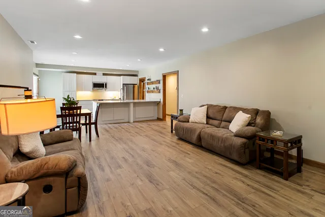 $950,000 | 1709 Bullards Ferry Road, Elberton, GA 30635