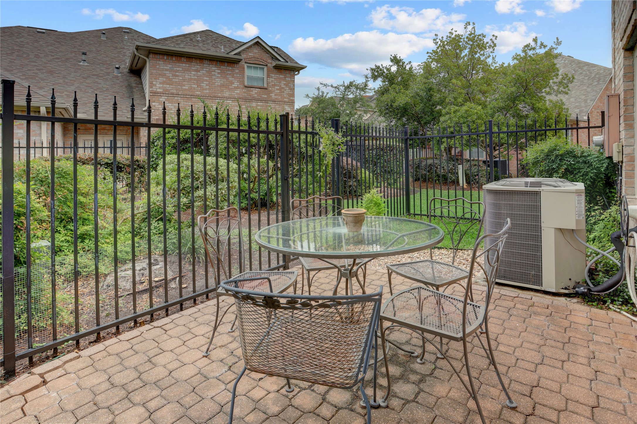 1135 Enclave Square West Houston, TX 77077 - Photo 28 of 35