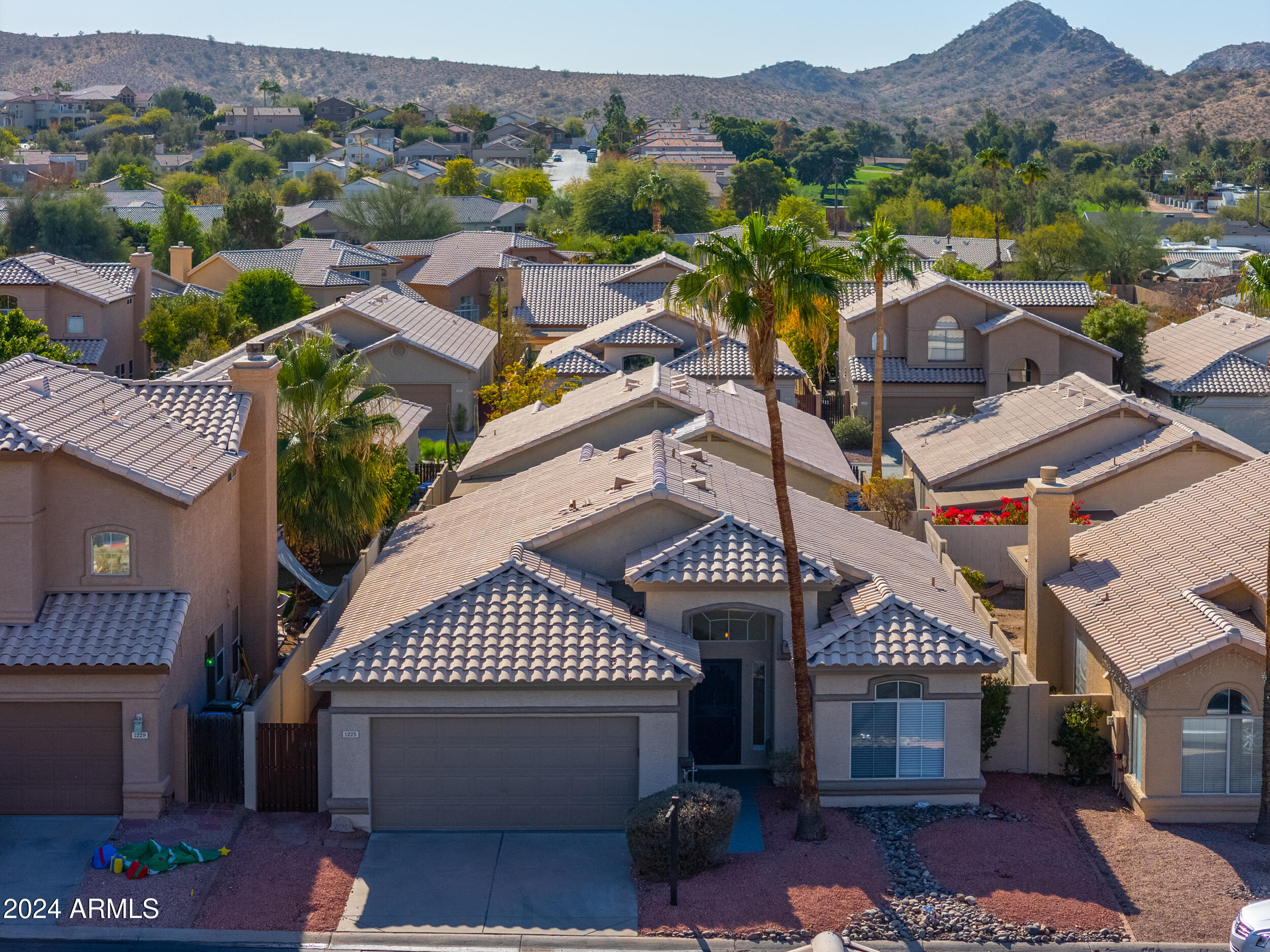 1225 East Redfield Road Phoenix, AZ 85022 - Photo 1 of 49 40