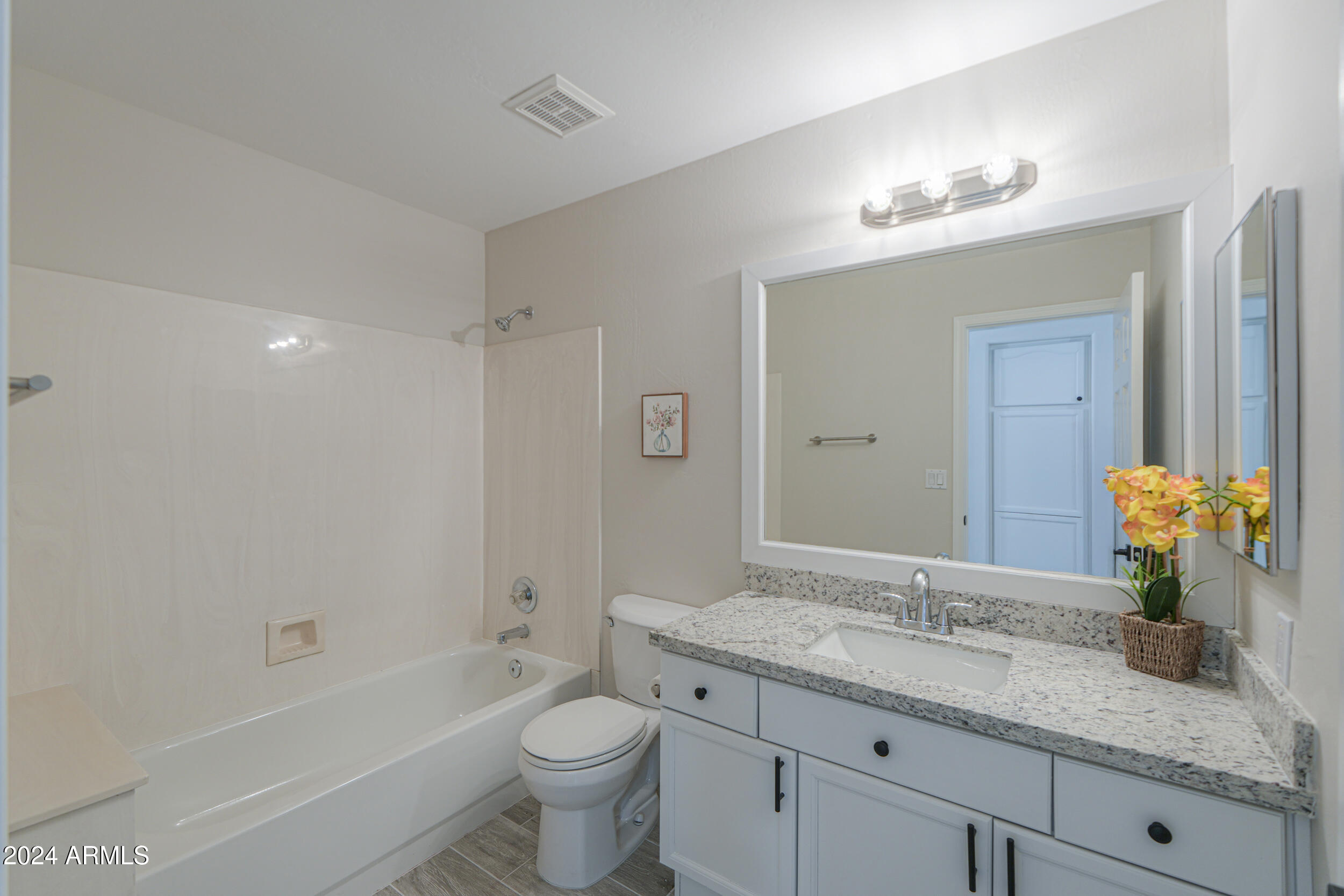 1225 East Redfield Road Phoenix, AZ 85022 - Photo 23 of 49 23