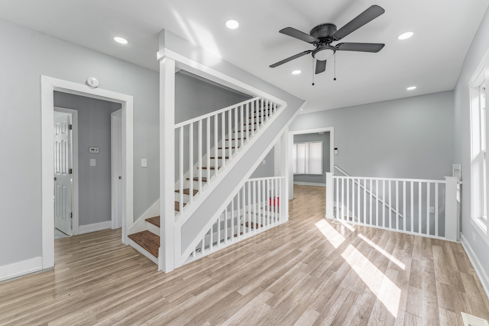 7554 South Perry Avenue Chicago, IL 60620 - Photo 11 of 33