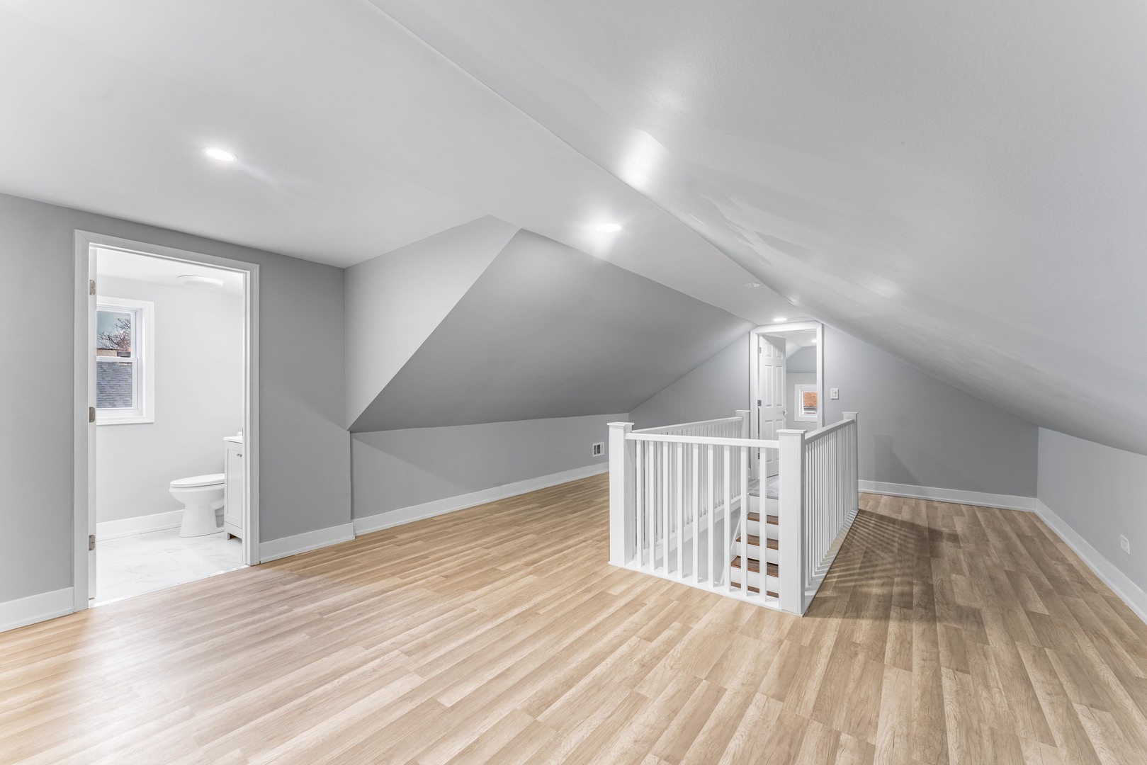 7554 South Perry Avenue Chicago, IL 60620 - Photo 21 of 33