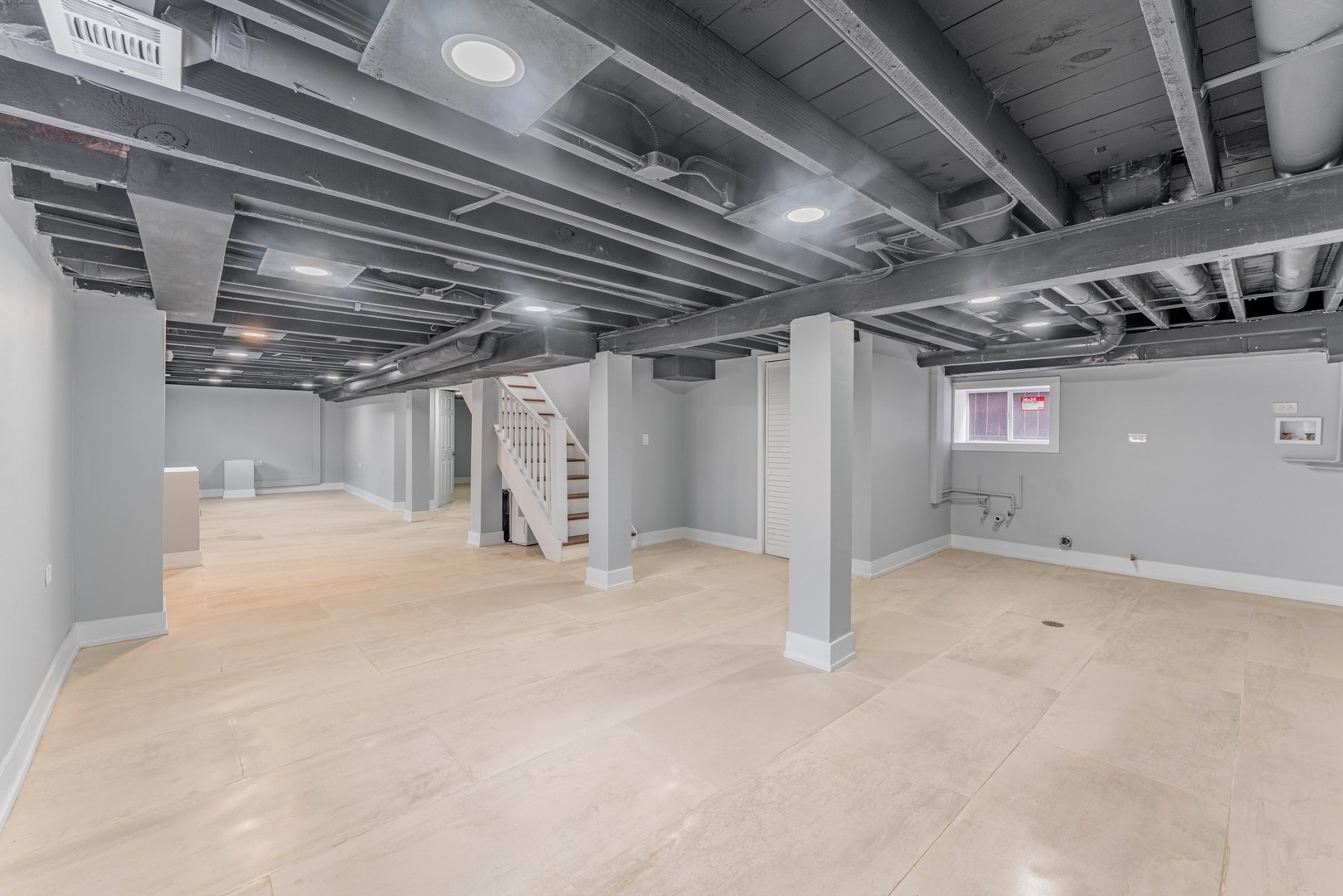 7554 South Perry Avenue Chicago, IL 60620 - Photo 23 of 33