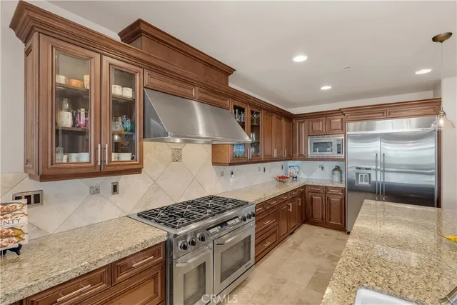 $8,250,000 | 1990 East 46th, Shandon, CA 93461