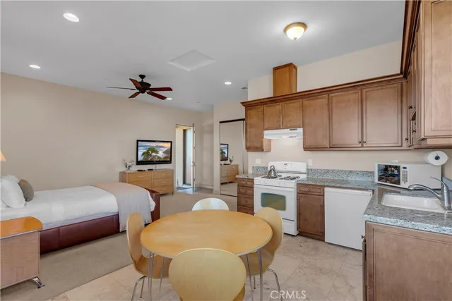 $8,250,000 | 1990 East 46th, Shandon, CA 93461