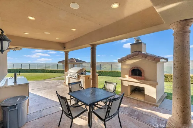 $8,250,000 | 1990 East 46th, Shandon, CA 93461