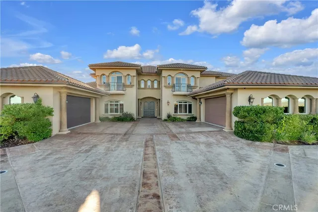 $8,250,000 | 1990 East 46th, Shandon, CA 93461