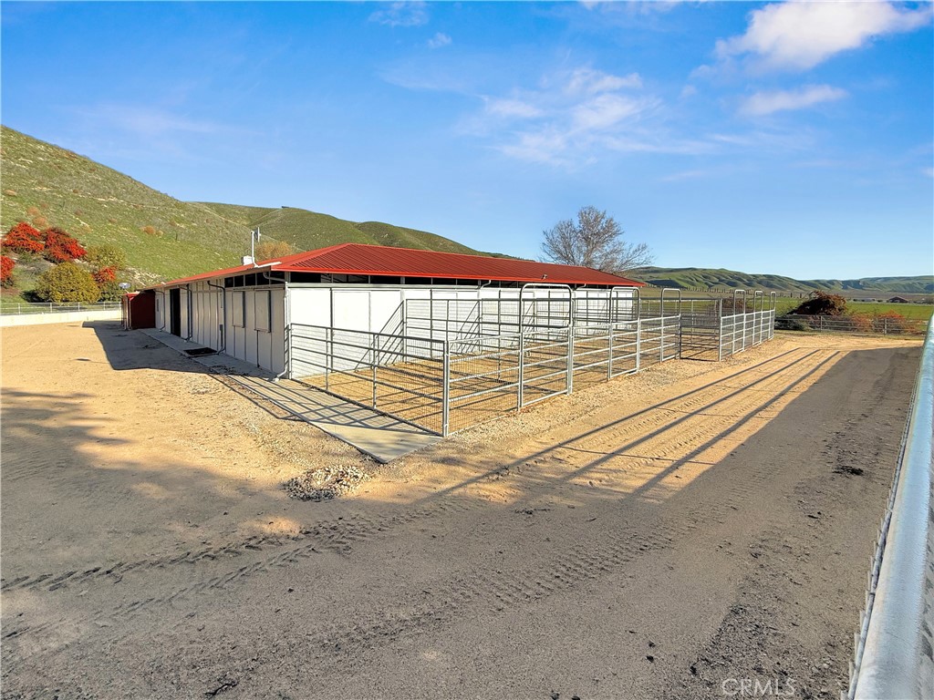 1990 East 46th Shandon, CA 93461 - Photo 64 of 70 a view of swimming pool with an ocean view