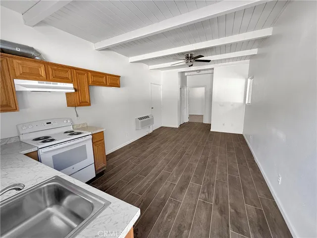 $8,250,000 | 1990 East 46th, Shandon, CA 93461