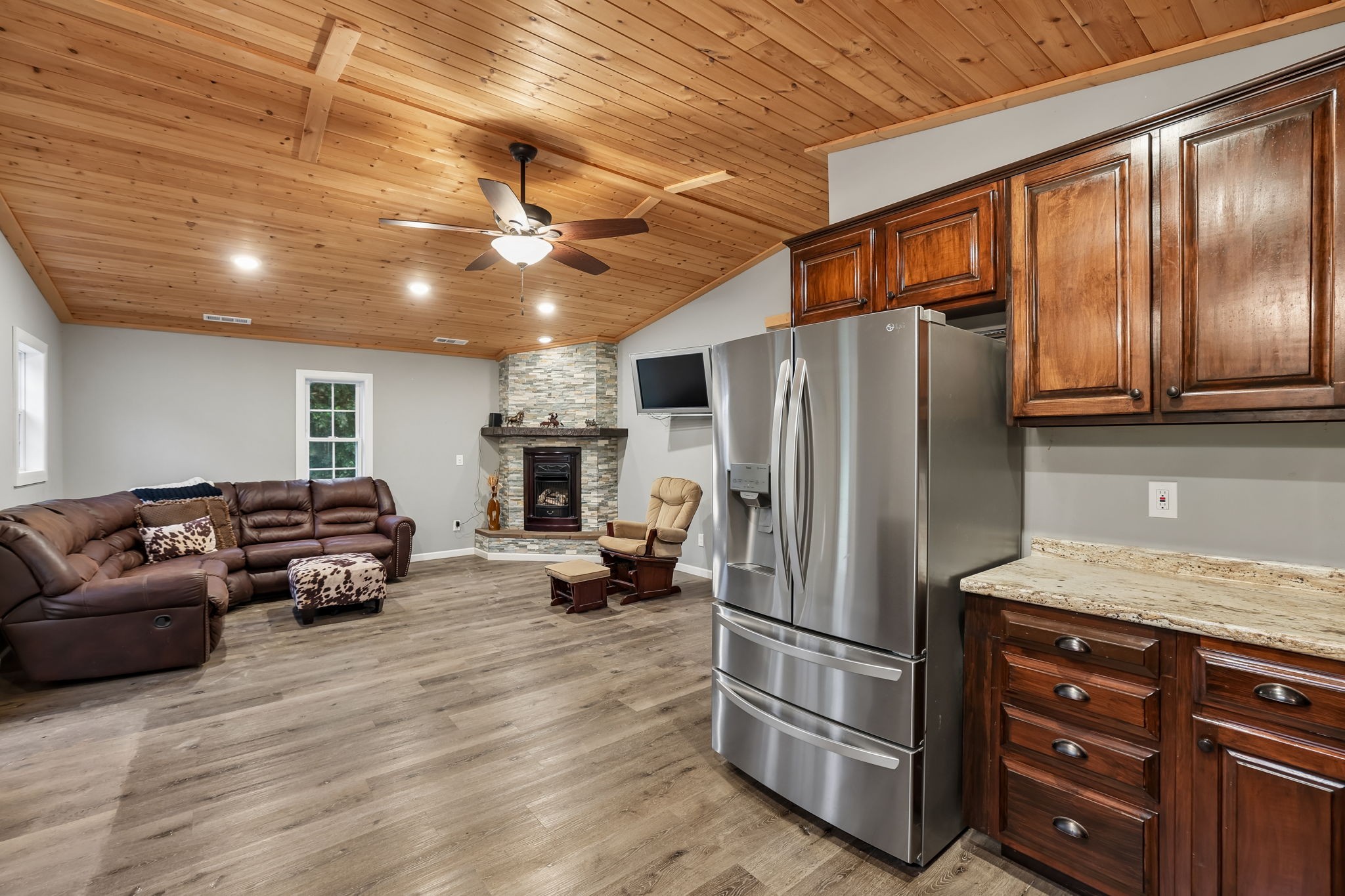 950 Old Agnew Road Pulaski, TN 38478 - Photo 10 of 94 Gallery Image 10