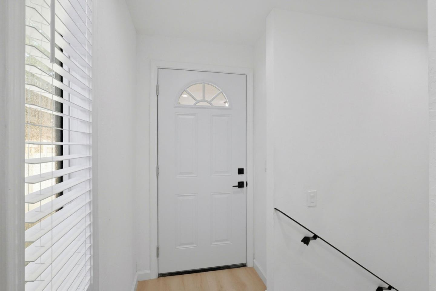 273 Rio Del Mar Boulevard Aptos, CA 95003 - Photo 2 of 32