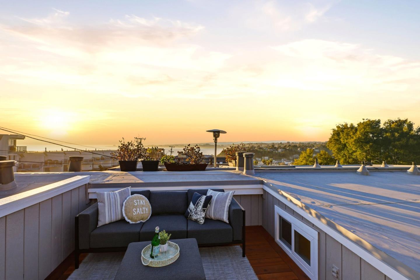 273 Rio Del Mar Boulevard Aptos, CA 95003 - Photo 28 of 32