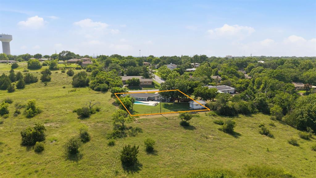 1613 South Cliff Street Decatur, TX 76234 - Photo 35 of 40