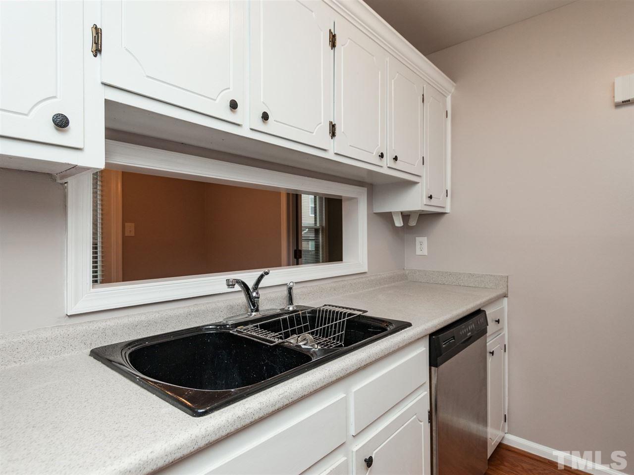 3323 Mill Run Raleigh, NC 27612 - Photo 4 of 25