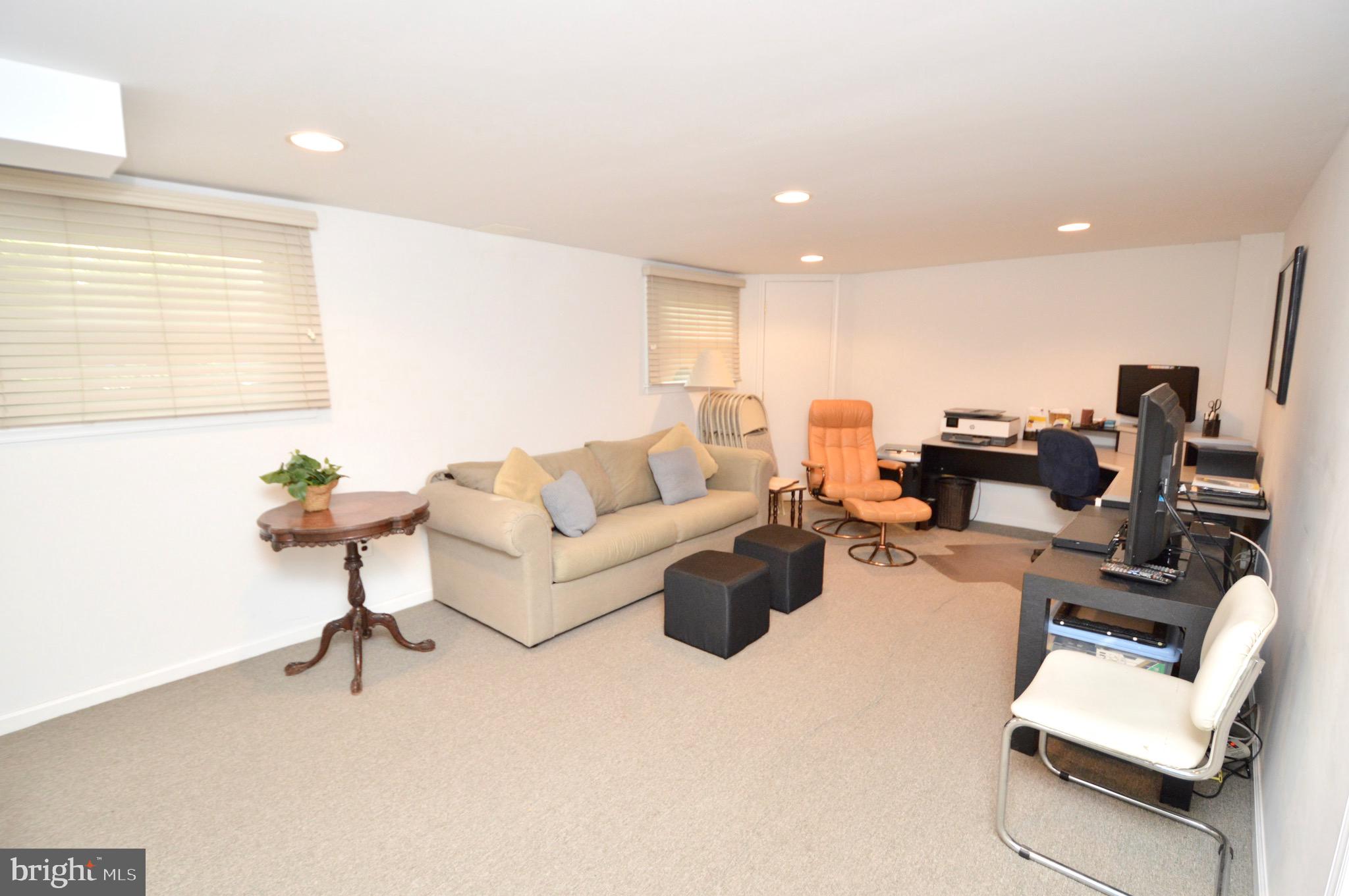 1 Ramsgate Road Cherry Hill, NJ 08003 - Photo 17 of 20