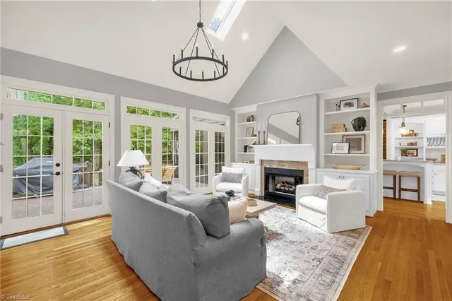 $759,900 | 6007 Morganshire Drive, Summerfield, NC 27358