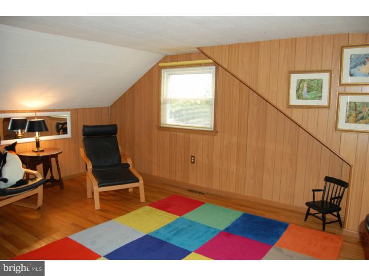 818 Swartley Road Lansdale, PA 19446 - Photo 14 of 18 Bedroom - Main