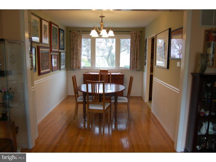 818 Swartley Road Lansdale, PA 19446 - Photo 3 of 18 Dining Room