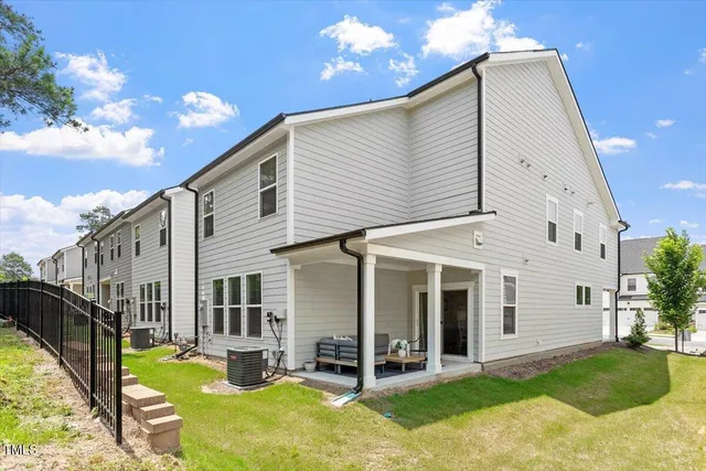 $499,000 | 479 Clark Creek Lane, Cary, NC 27519