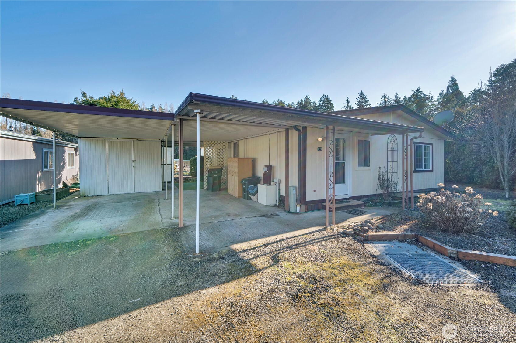 4806 Cushman Road Northeast, Unit 139 Olympia, WA 98506 - Photo 19 of 22 a view of a house with a porch