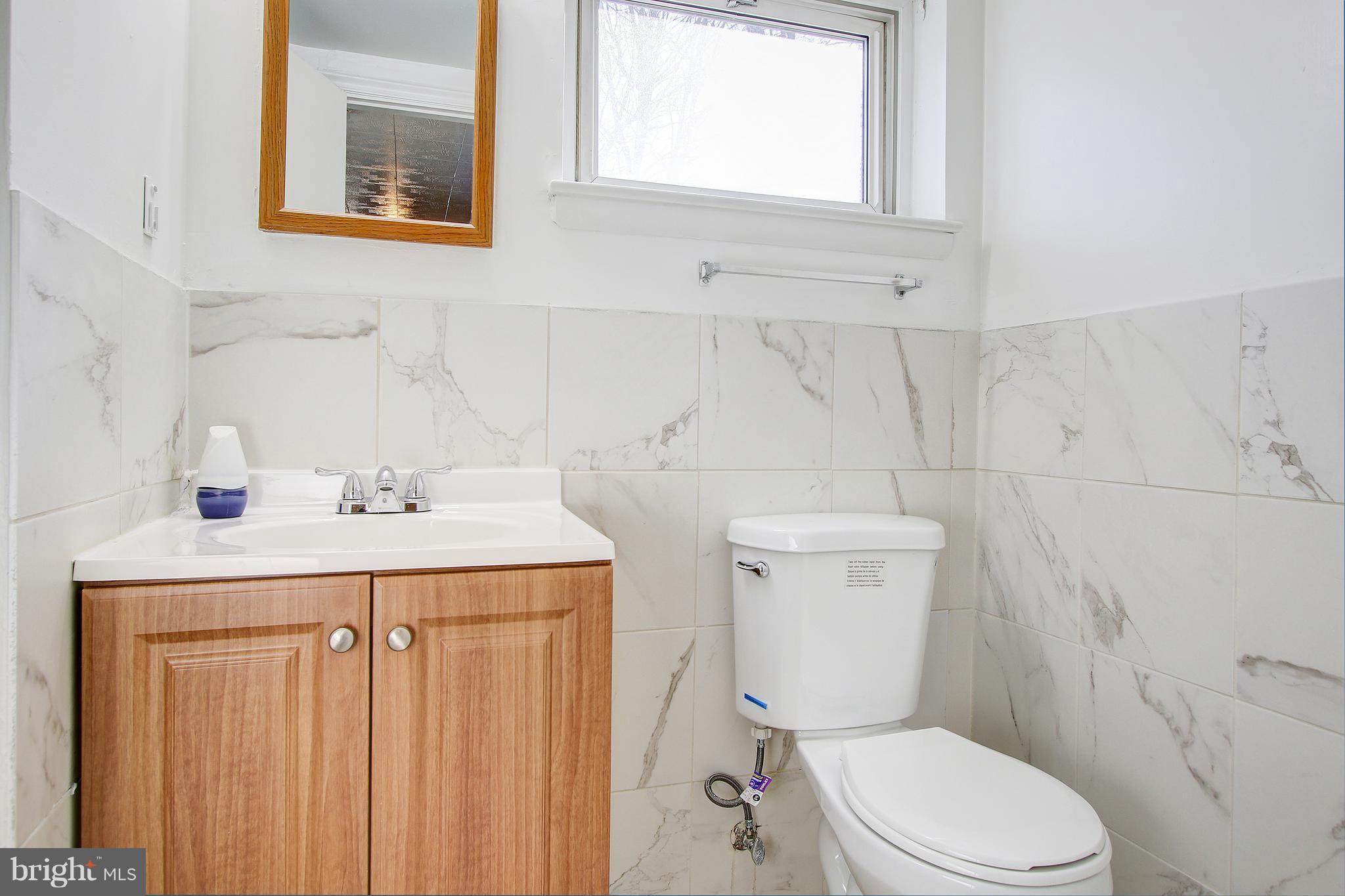 10905 Fiesta Road Silver Spring, MD 20901 - Photo 21 of 30 Bath