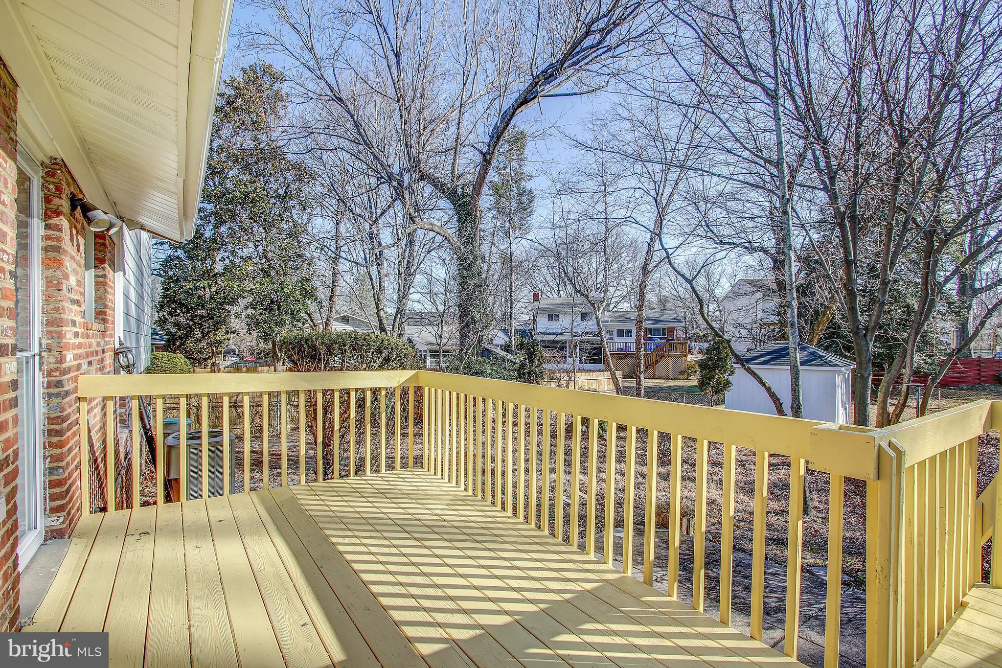 10905 Fiesta Road Silver Spring, MD 20901 - Photo 27 of 30 Deck