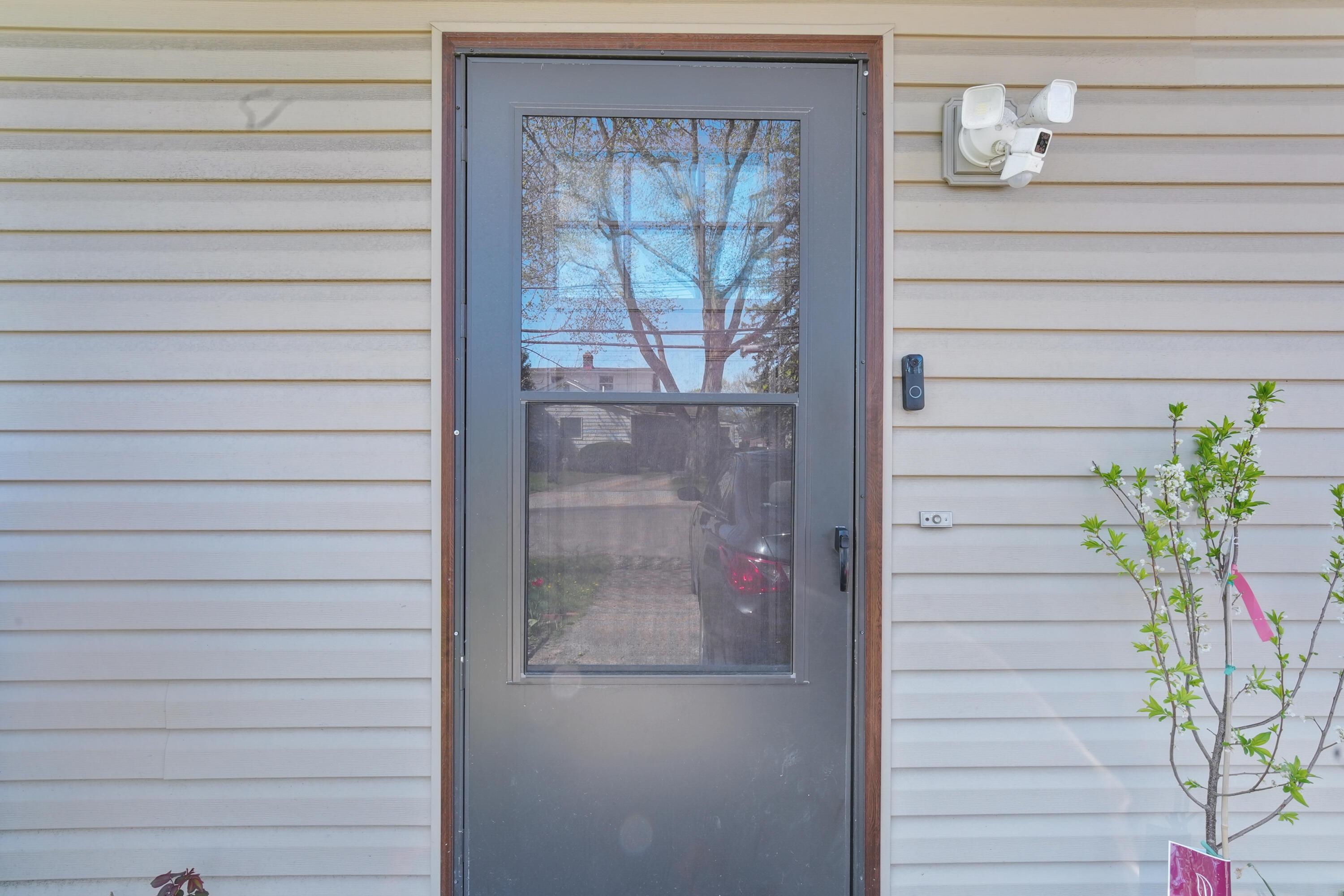 1766 Ferris Road Columbus, OH 43224 - Photo 34 of 40