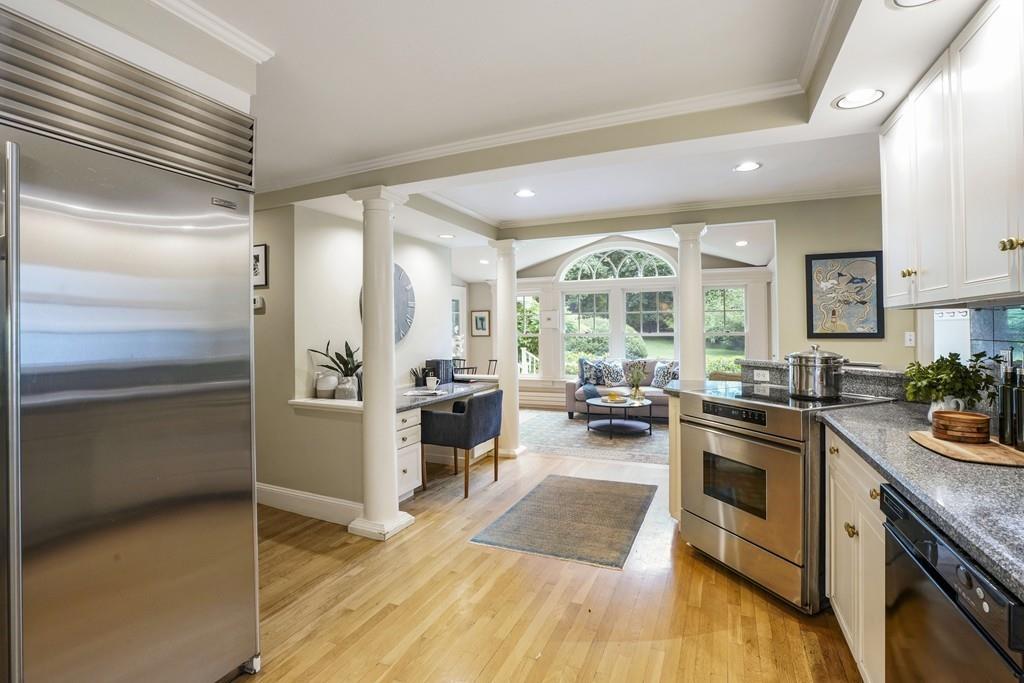 32 Vine Brook Road Lexington, MA 02421 - Photo 9 of 36