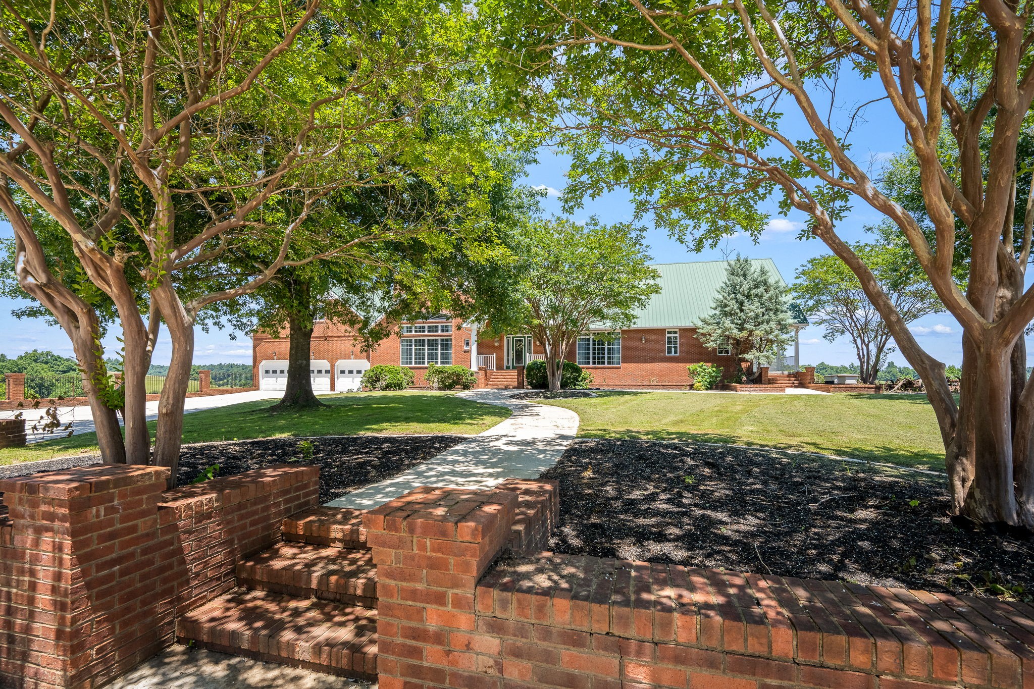 499 Mt Herman Road Shelbyville, TN 37160 - Photo 6 of 100